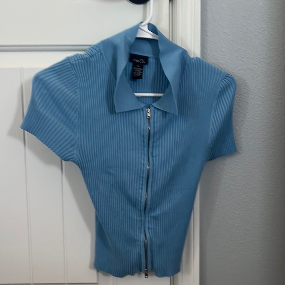 Ribbed, Zip Up, Collared Tee